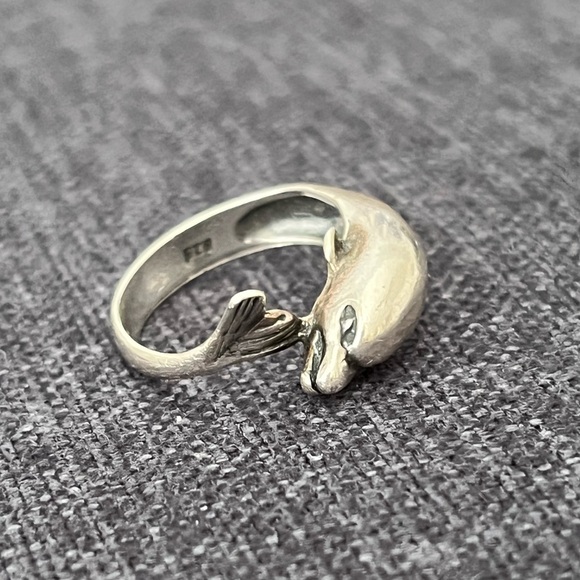 Vintage 925 Sterling Silver Dolphin Wrap Ring 3D in Size 6 - Picture 3 of 10